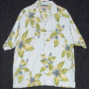 Tommy Bahama Men's Leaf Print Shirt  - Green and Blue XL
